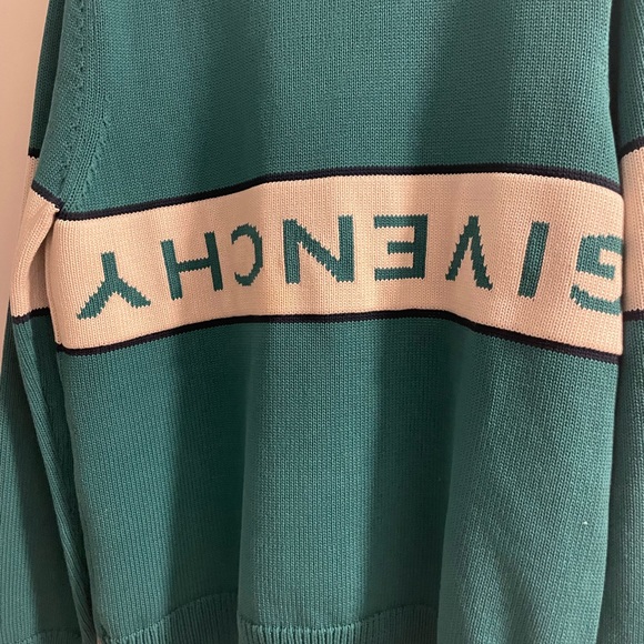 Authentic Men’s Givenchy Sweater Size Large - Picture 14 of 15